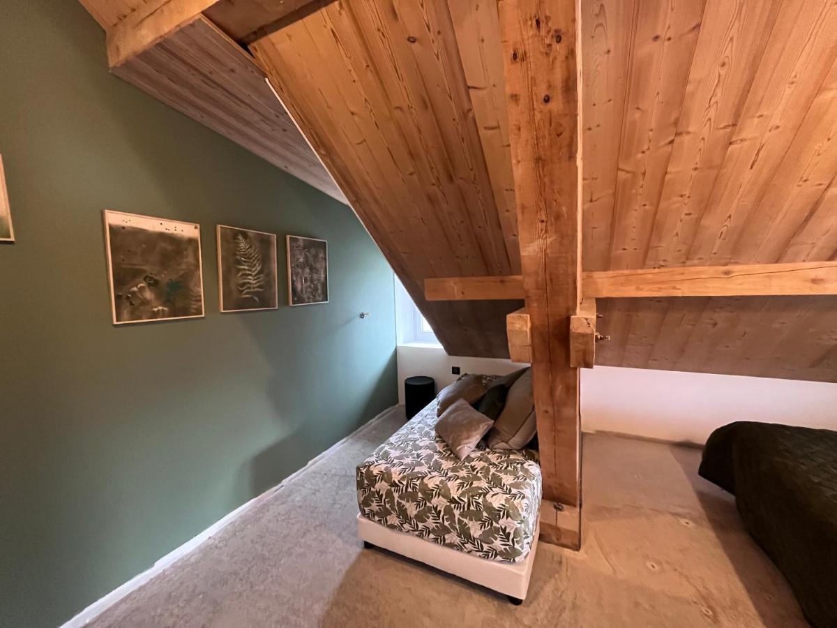 Refuges Sous Les Toits Bed & Breakfast บูร์-แซ็งต์-โมริซ ห้อง รูปภาพ